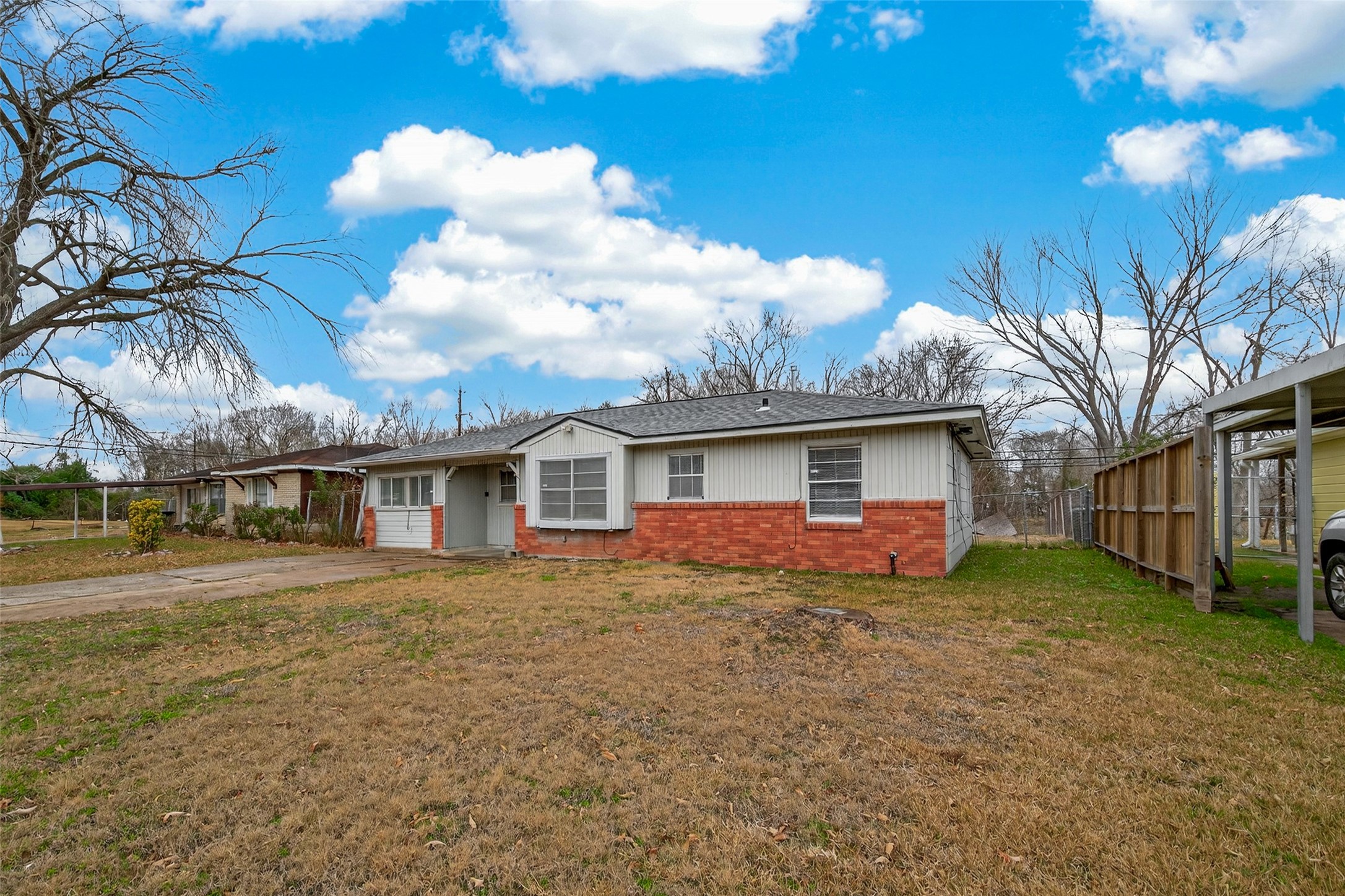 4307 Holloway Drive Houston, TX 77047 - Photo 5 of 37