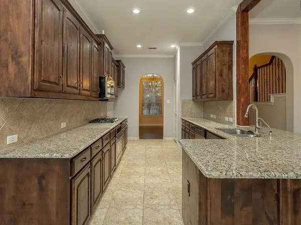 $2,700 | 2817 Pioneer Drive, Denton, TX 76210