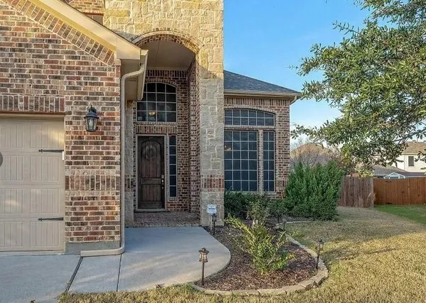 $2,700 | 2817 Pioneer Drive, Denton, TX 76210