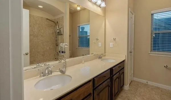 $2,700 | 2817 Pioneer Drive, Denton, TX 76210