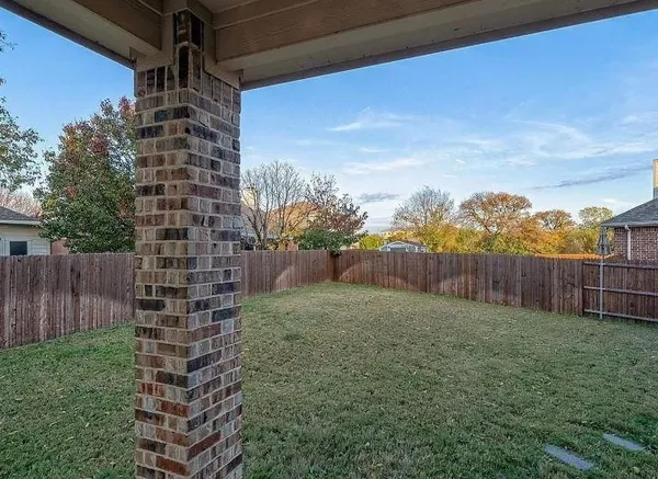 $2,700 | 2817 Pioneer Drive, Denton, TX 76210