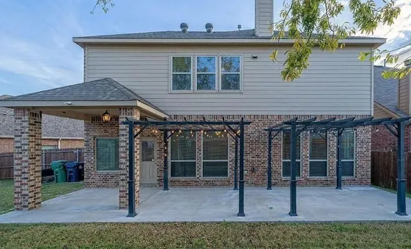 $2,700 | 2817 Pioneer Drive, Denton, TX 76210