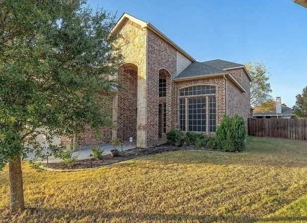 $2,700 | 2817 Pioneer Drive, Denton, TX 76210