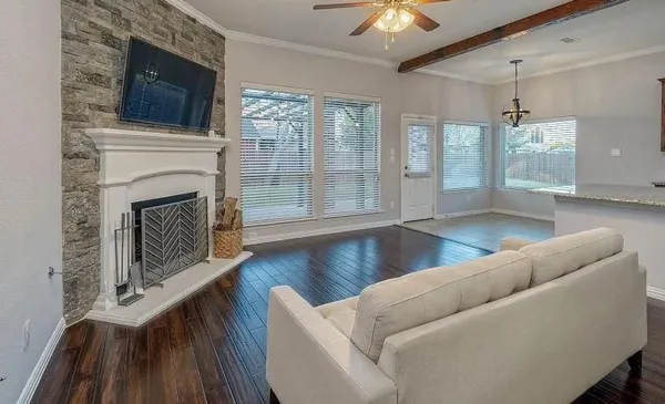 $2,700 | 2817 Pioneer Drive, Denton, TX 76210