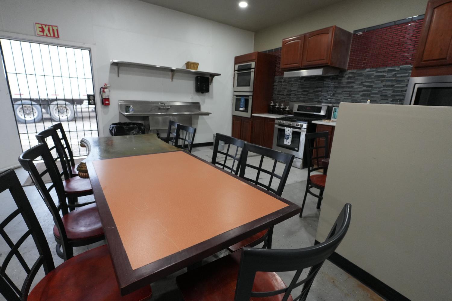 1133 East Harding Way Stockton, CA 95205 - Photo 25 of 41