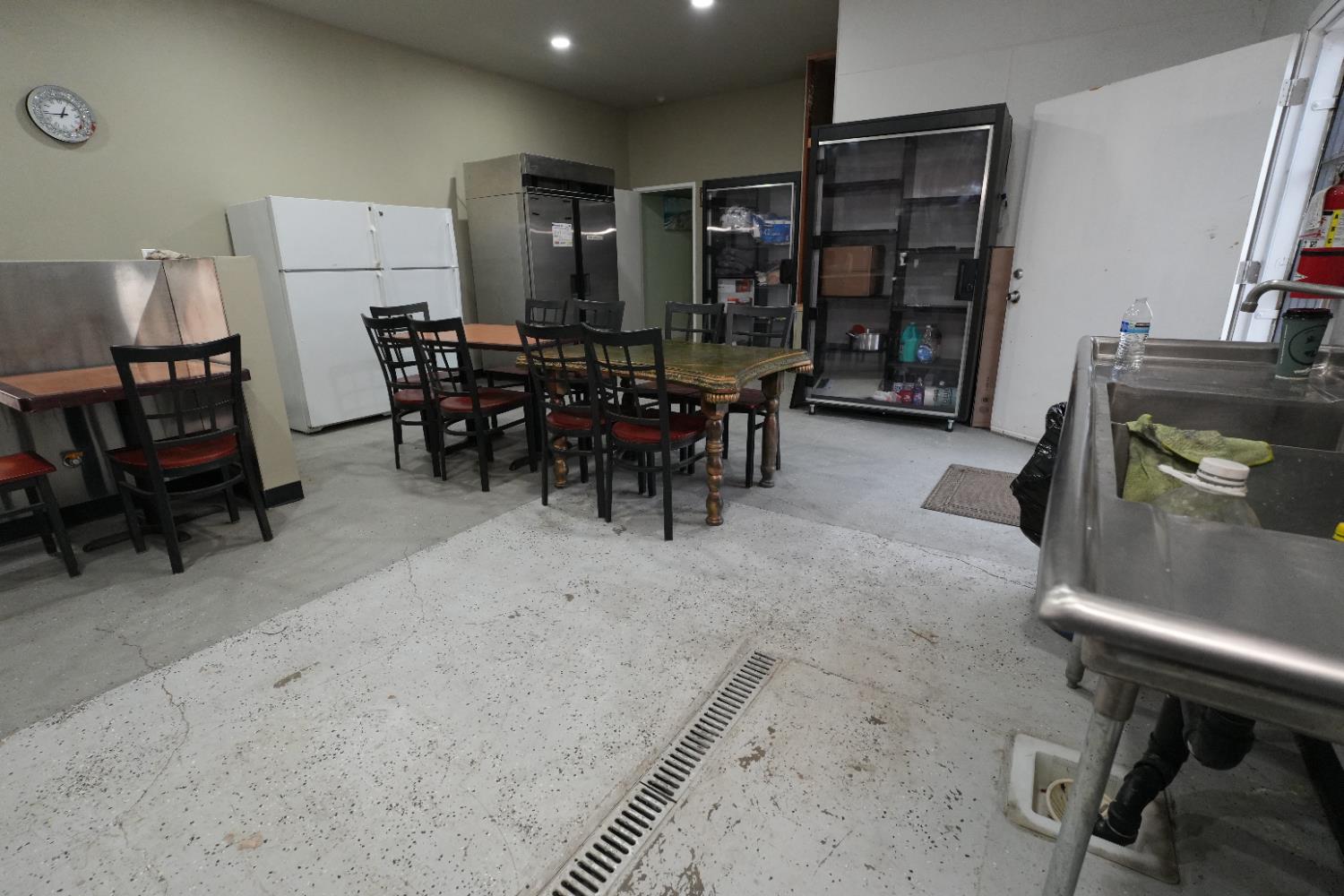 1133 East Harding Way Stockton, CA 95205 - Photo 30 of 41