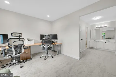 $934,950 | 11402 Empire Lane, Rockville, MD 20852