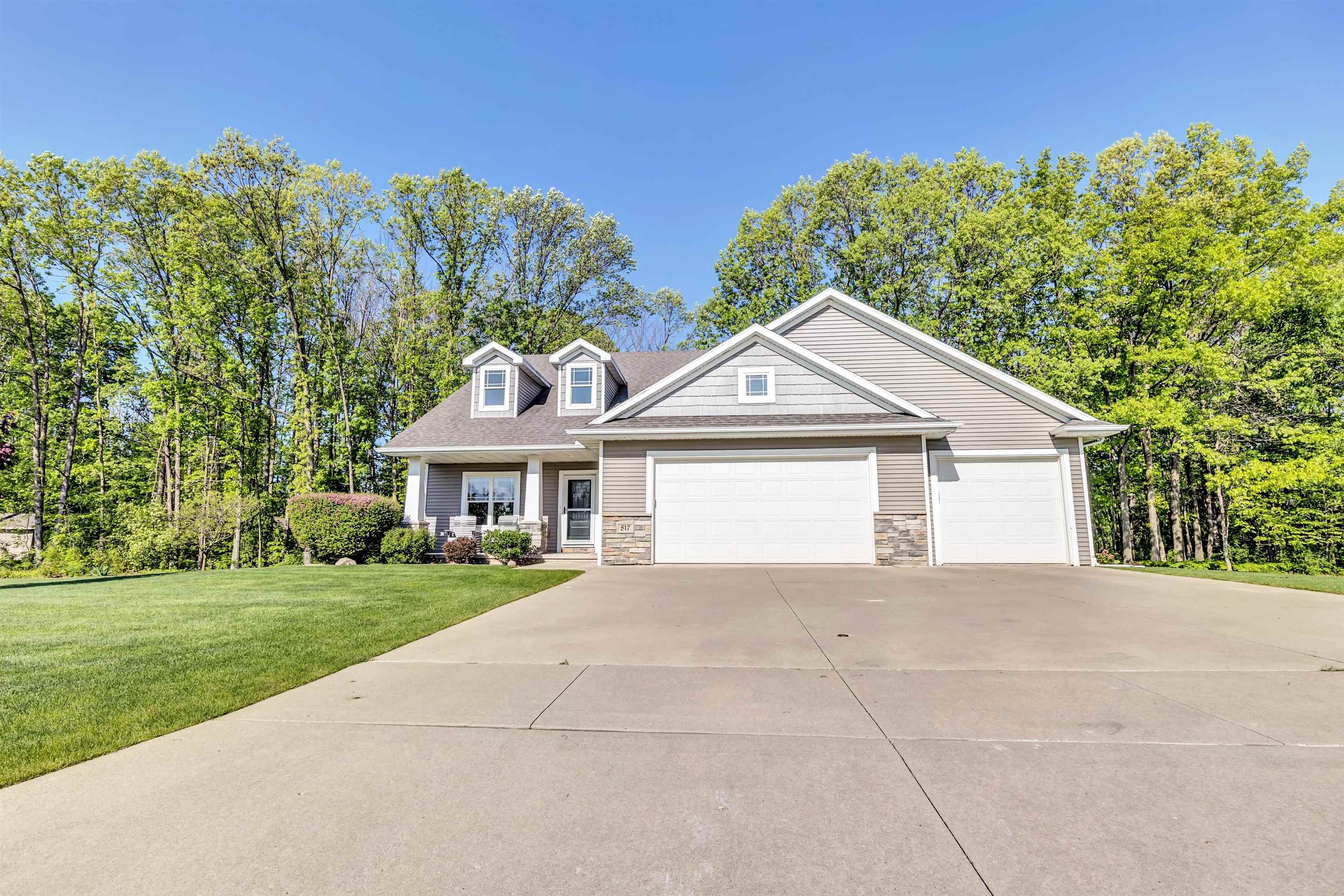 817 Woodrow Street Denmark, WI 54208 - Photo 41 of 50