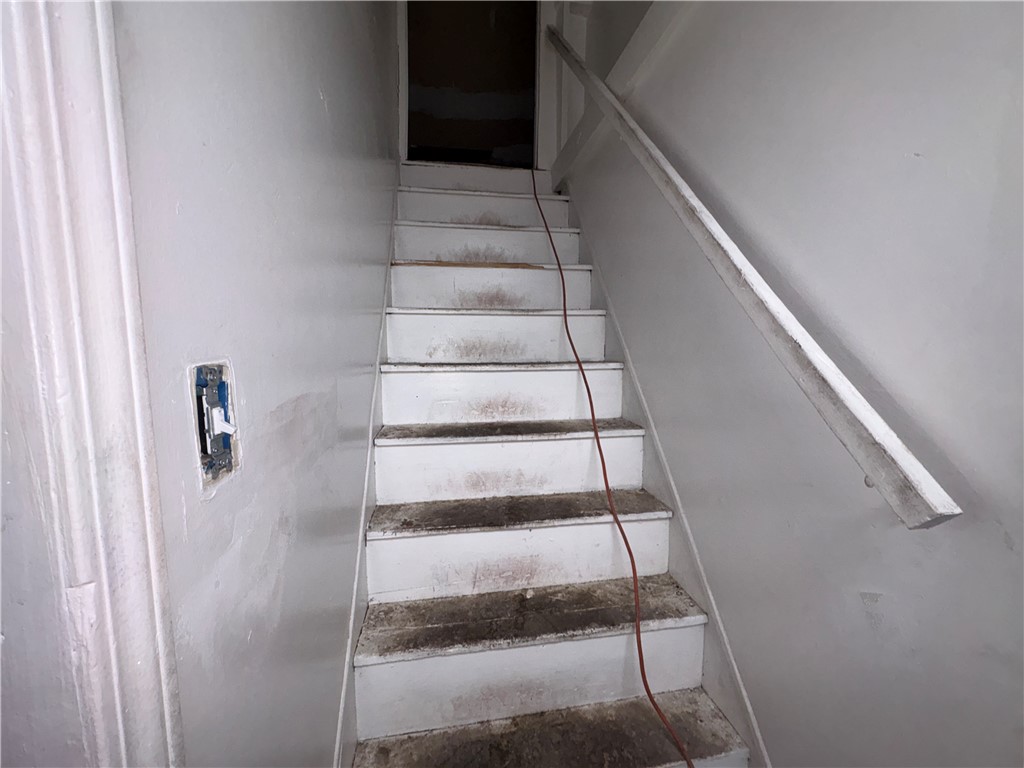 57 Treyer Street Rochester, NY 14621 - Photo 16 of 40