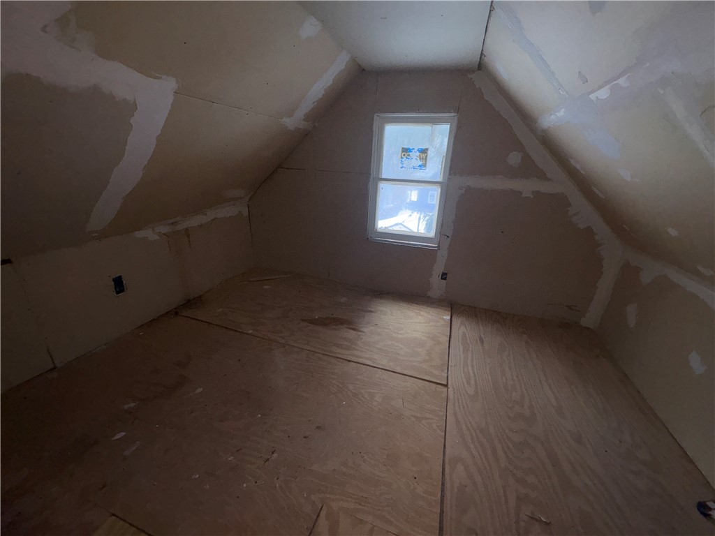 57 Treyer Street Rochester, NY 14621 - Photo 19 of 40