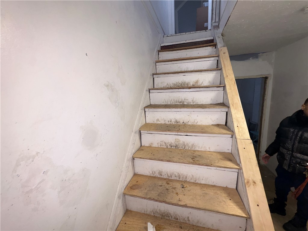 57 Treyer Street Rochester, NY 14621 - Photo 21 of 40