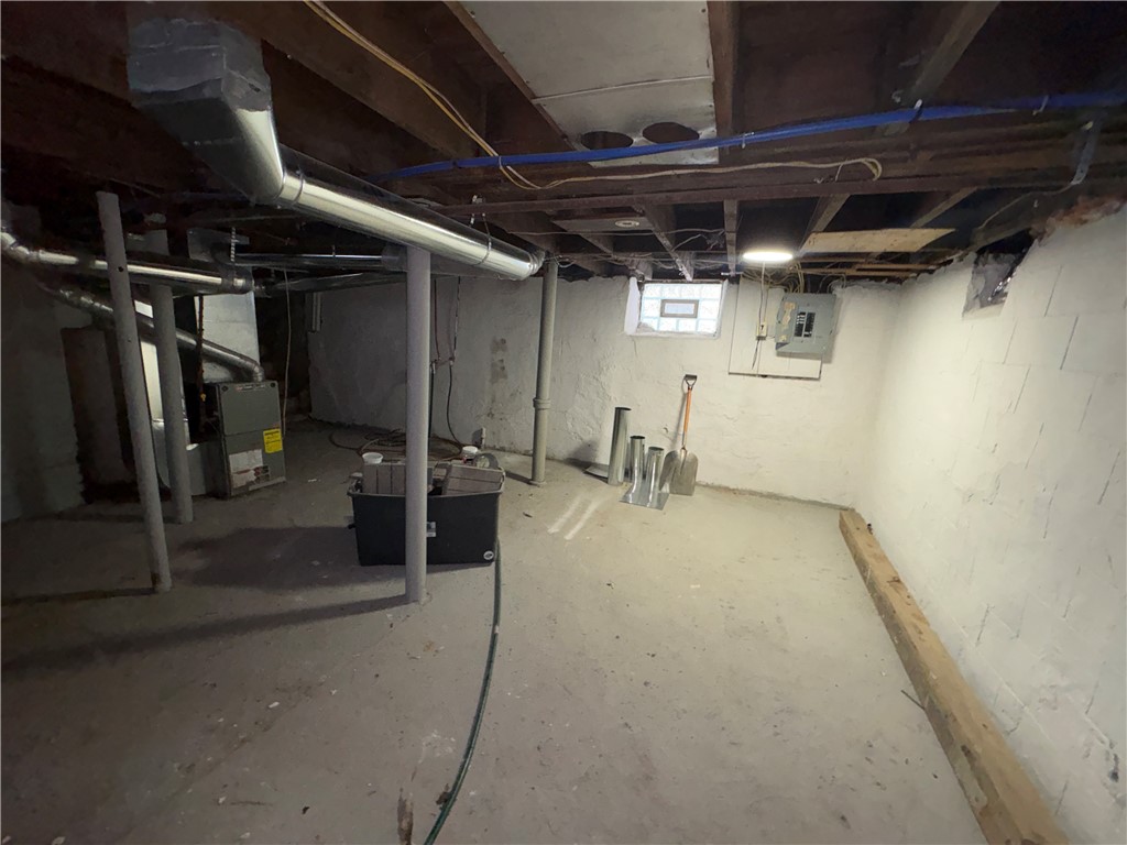 57 Treyer Street Rochester, NY 14621 - Photo 30 of 40