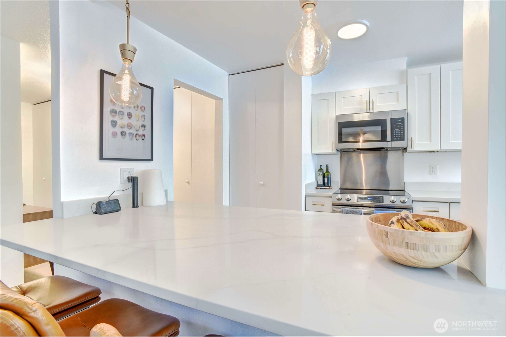4545 Sand Point Way Northeast, Unit 302 Seattle, WA 98105 - Photo 7 of 19