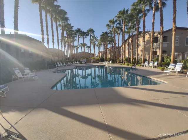$1,450 | 8985 South Durango Drive, Unit 2038, Las Vegas, NV 89113