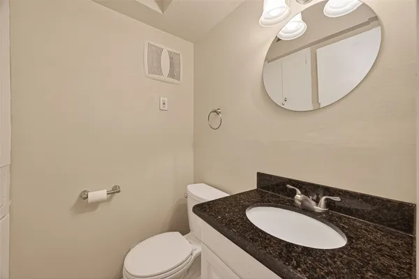 $163,750 | 3400 Timmons Lane, Unit 31, Houston, TX 77027