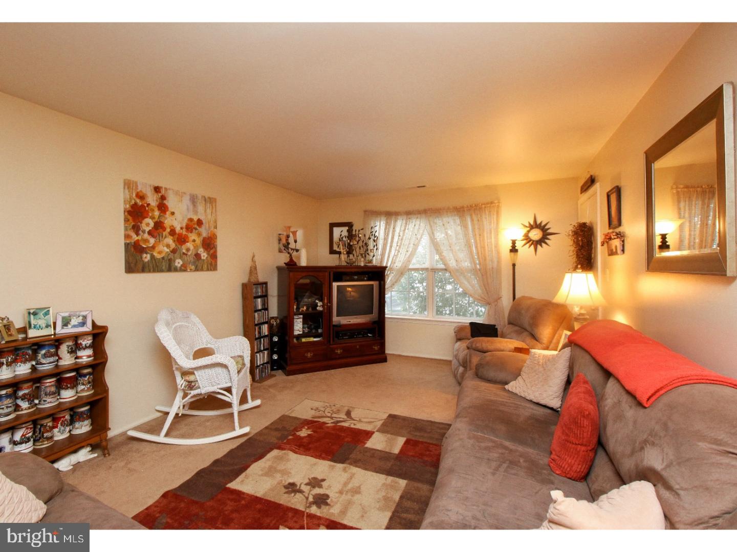 407 Quail Road Marlton, NJ 08053 - Photo 6 of 25 Living Room