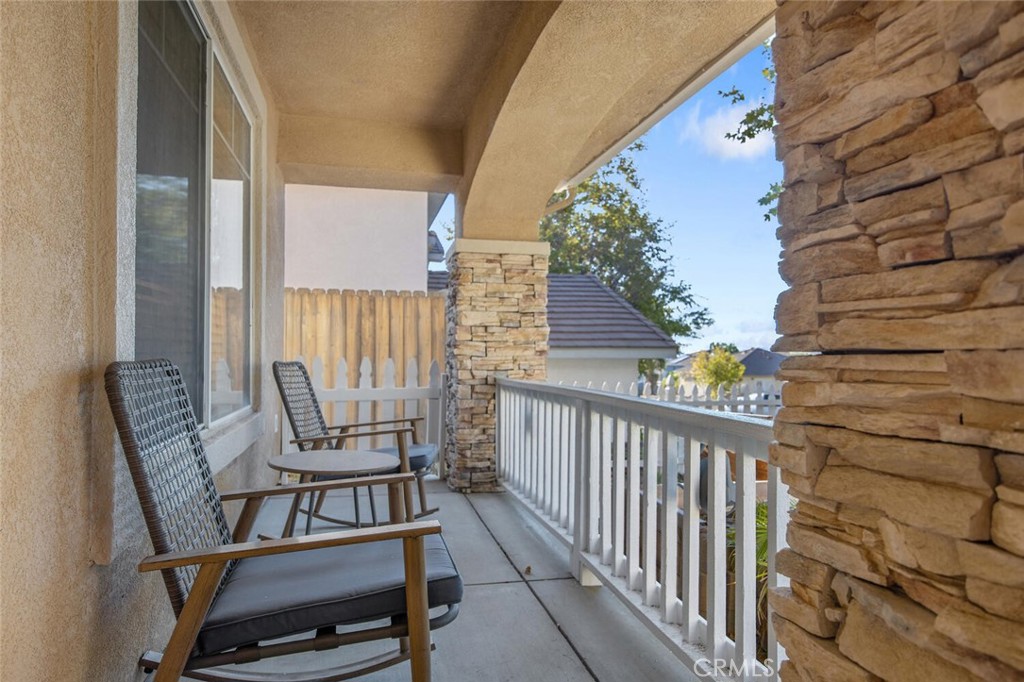 32778 The Old Road Castaic, CA 91384 - Photo 2 of 46