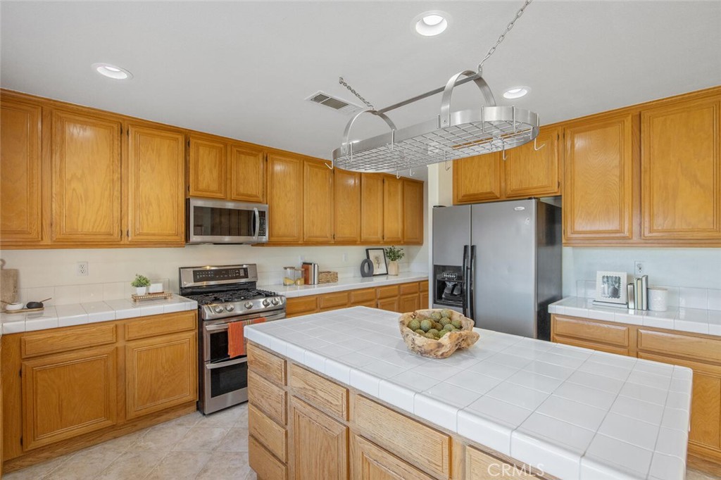 32778 The Old Road Castaic, CA 91384 - Photo 24 of 46