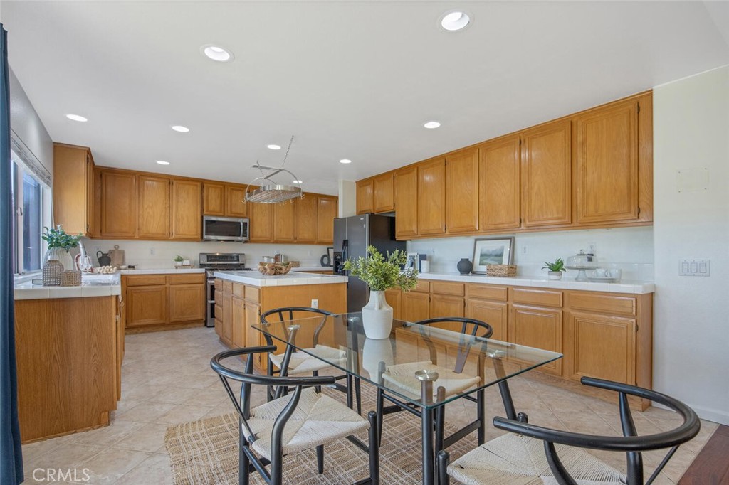 32778 The Old Road Castaic, CA 91384 - Photo 25 of 46