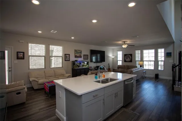 $420,000 | 2653 Kings Canyon Mews, Corinth, TX 76210