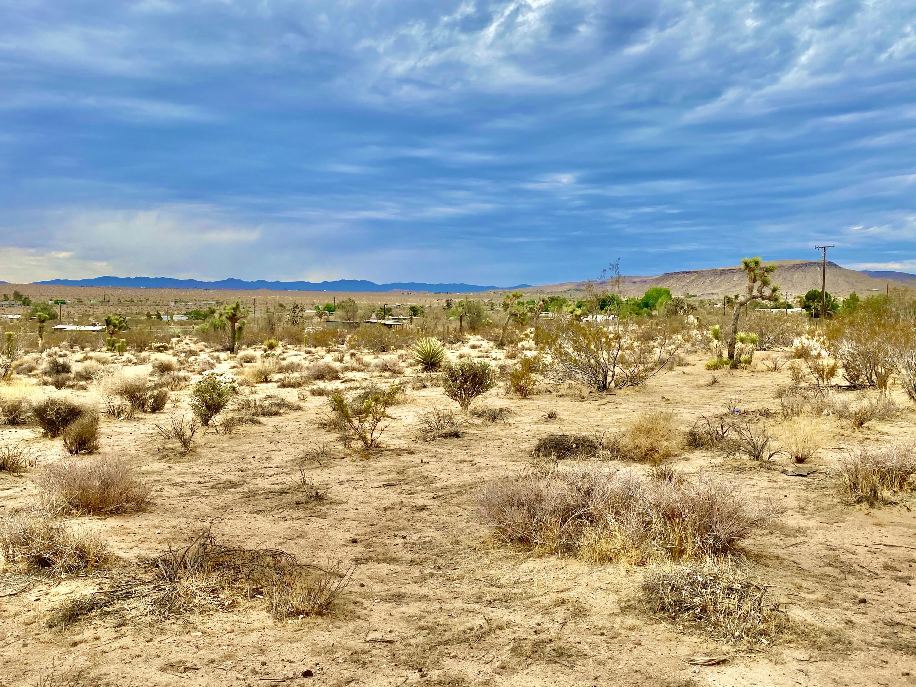 152 Old Woman Springs Road Yucca Valley, CA 92284 - Photo 23 of 32 a view of ocean