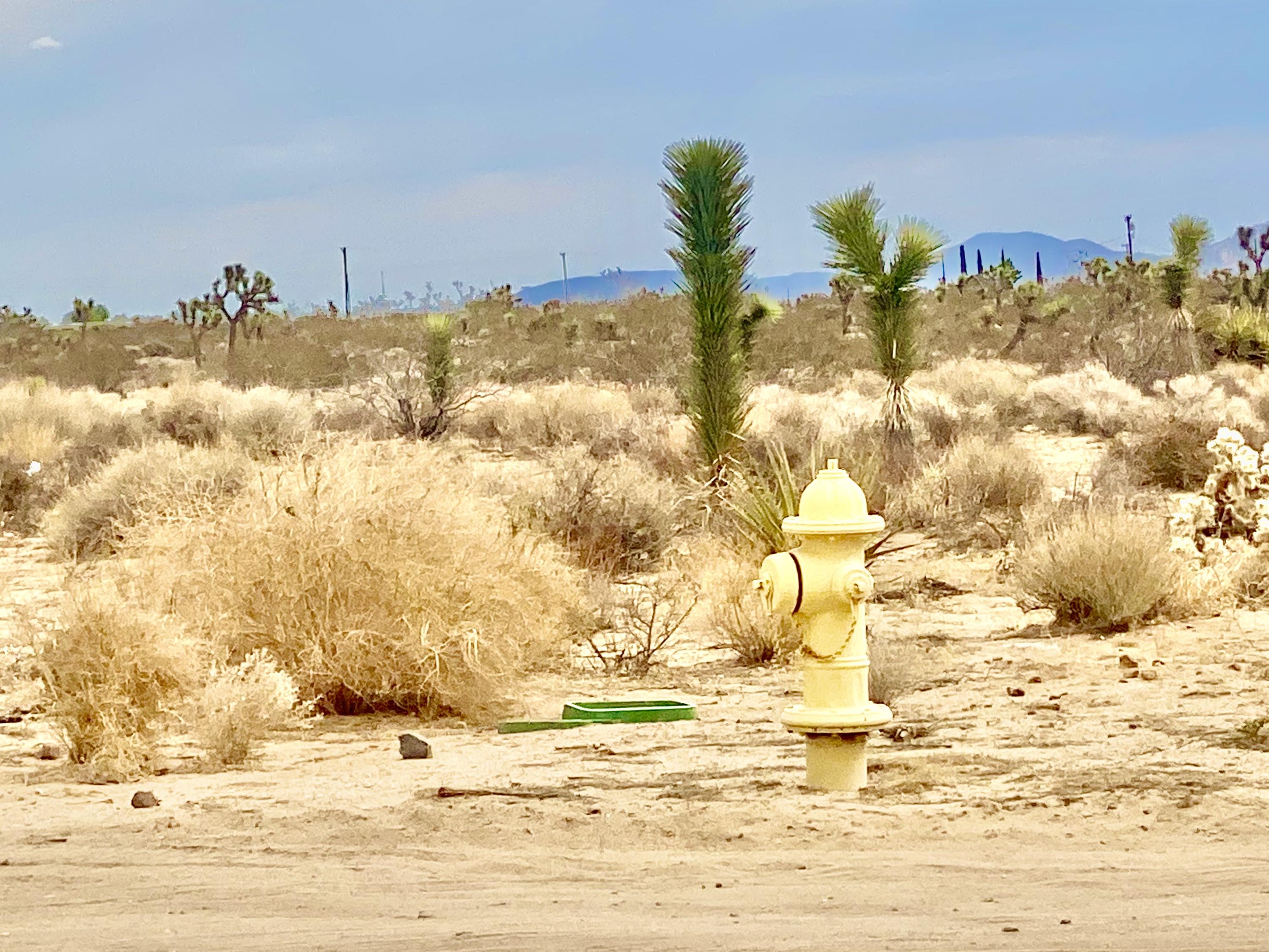 152 Old Woman Springs Road Yucca Valley, CA 92284 - Photo 25 of 32 a view of ocean