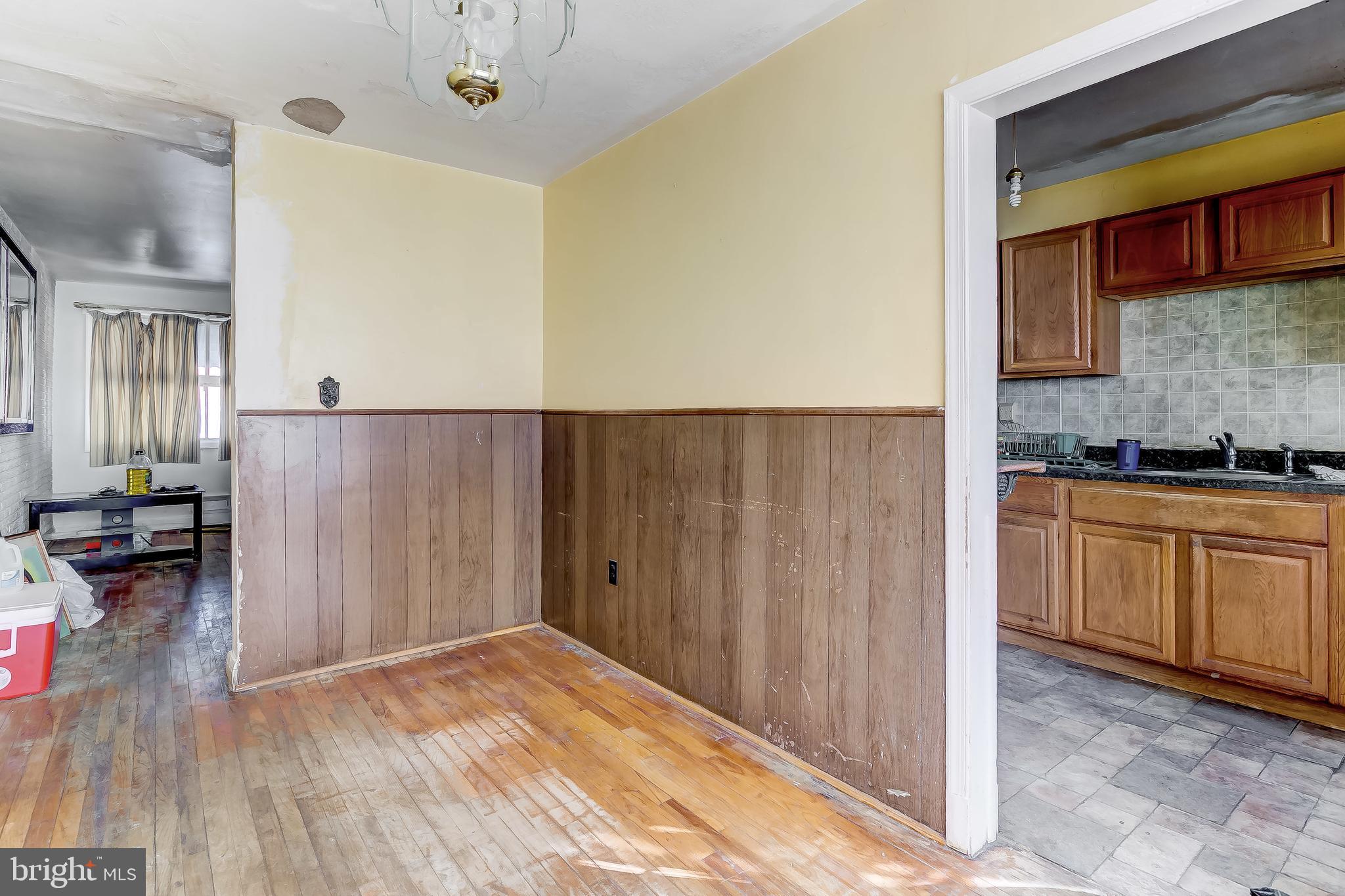 5443 Force Road Baltimore, MD 21206 - Photo 5 of 23