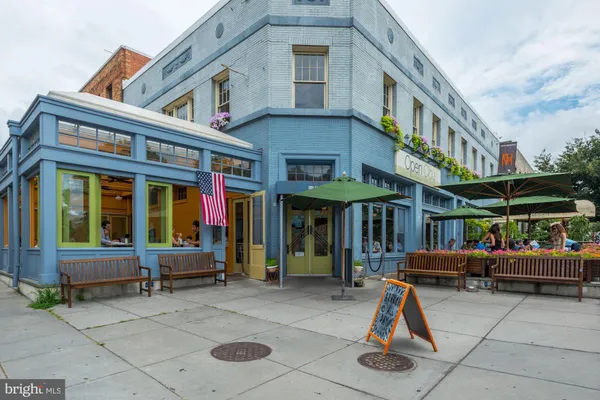 $3,700 | 2854 Connecticut Avenue Northwest, Unit 30, Washington, DC 20008