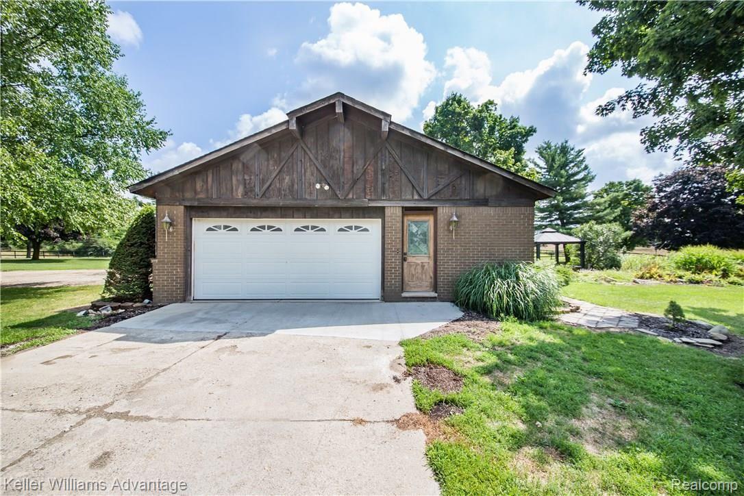 4545 Lone Tree Road Milford, MI 48380 - Photo 61 of 79 Lone Tree Rd_4545_Side_01.jpg