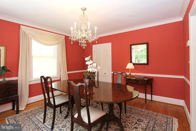 7707 Chatham Road Chevy Chase, MD 20815 - Photo 15 of 27 Dining Room