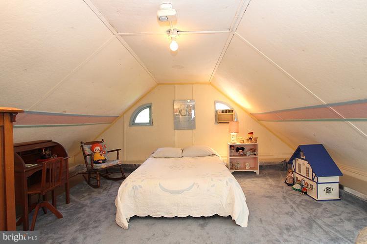 7707 Chatham Road Chevy Chase, MD 20815 - Photo 16 of 27 Bedroom