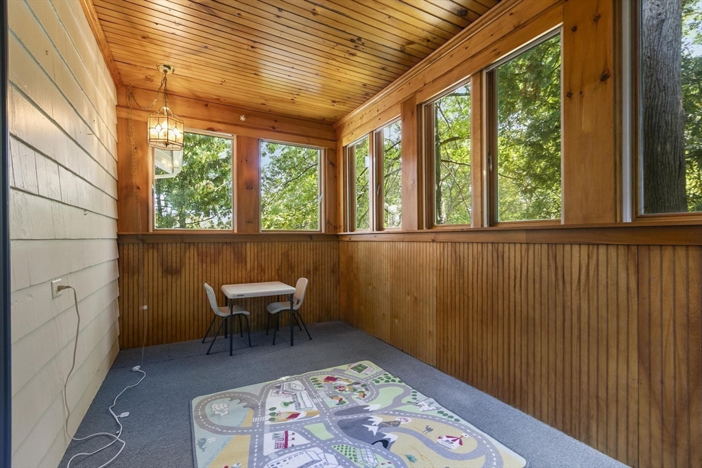 84 School Street Arlington, MA 02476 - Photo 17 of 29