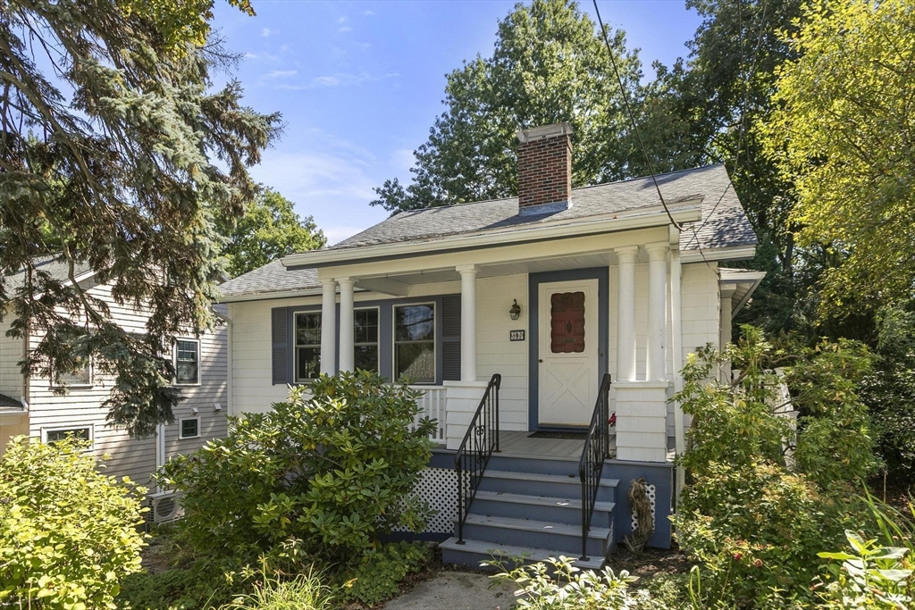 84 School Street Arlington, MA 02476 - Photo 2 of 29