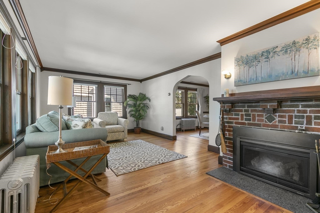 84 School Street Arlington, MA 02476 - Photo 9 of 29