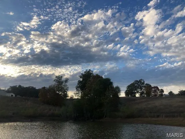 $154,900 | 10037 Gingham Drive, Richwoods, MO 63071