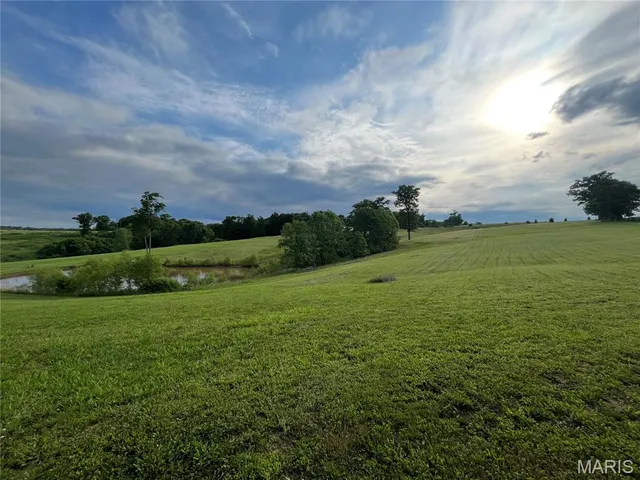 $154,900 | 10037 Gingham Drive, Richwoods, MO 63071