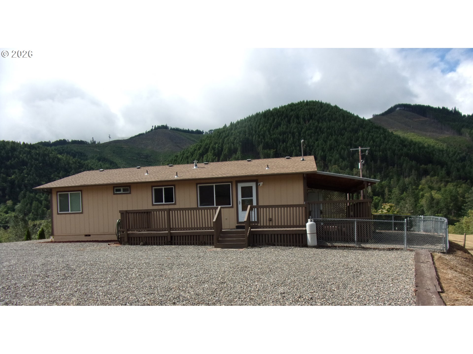 375 Jordan Creek Road Riddle, OR 97469 - Photo 5 of 35