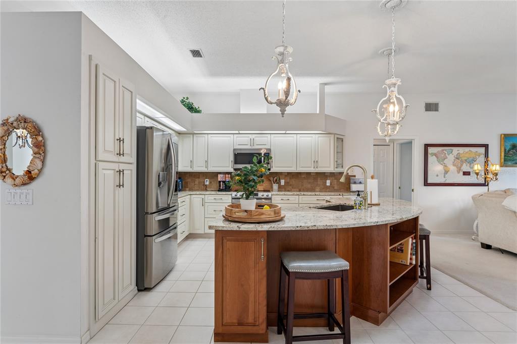 2047 Overbrook Lane Spring Hill, FL 34606 - Photo 12 of 94