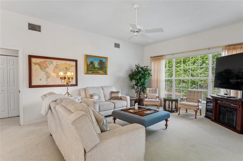 2047 Overbrook Lane Spring Hill, FL 34606 - Photo 23 of 94