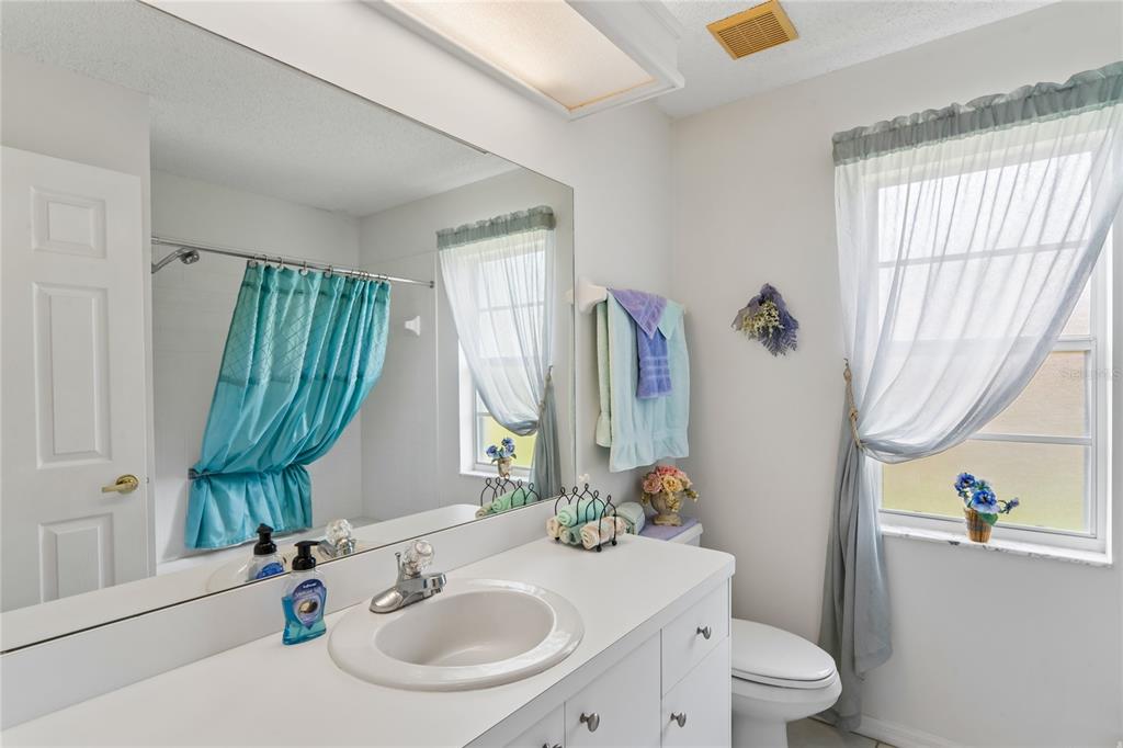 2047 Overbrook Lane Spring Hill, FL 34606 - Photo 39 of 94