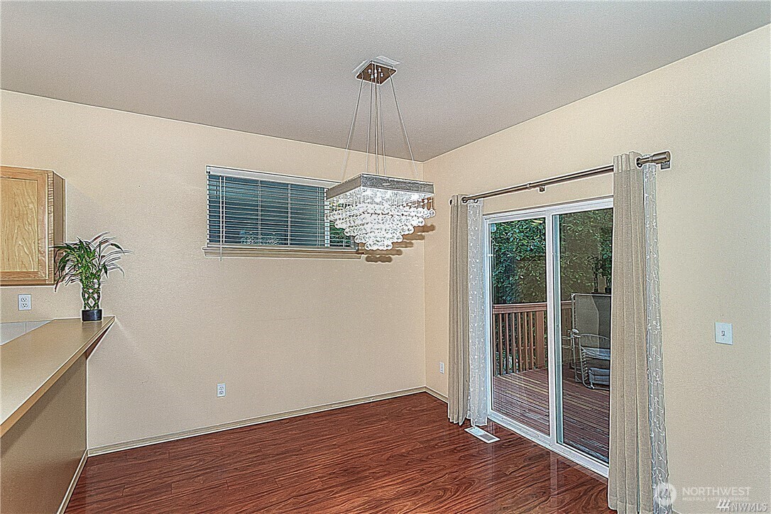 2422 Stafford Way Bothell, WA 98012 - Photo 14 of 18