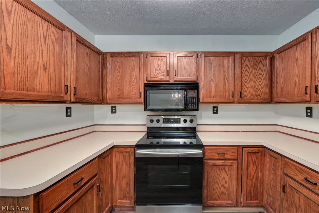 22481 Center Ridge Road, Unit 105 Rocky River, OH 44116 - Photo 21 of 35