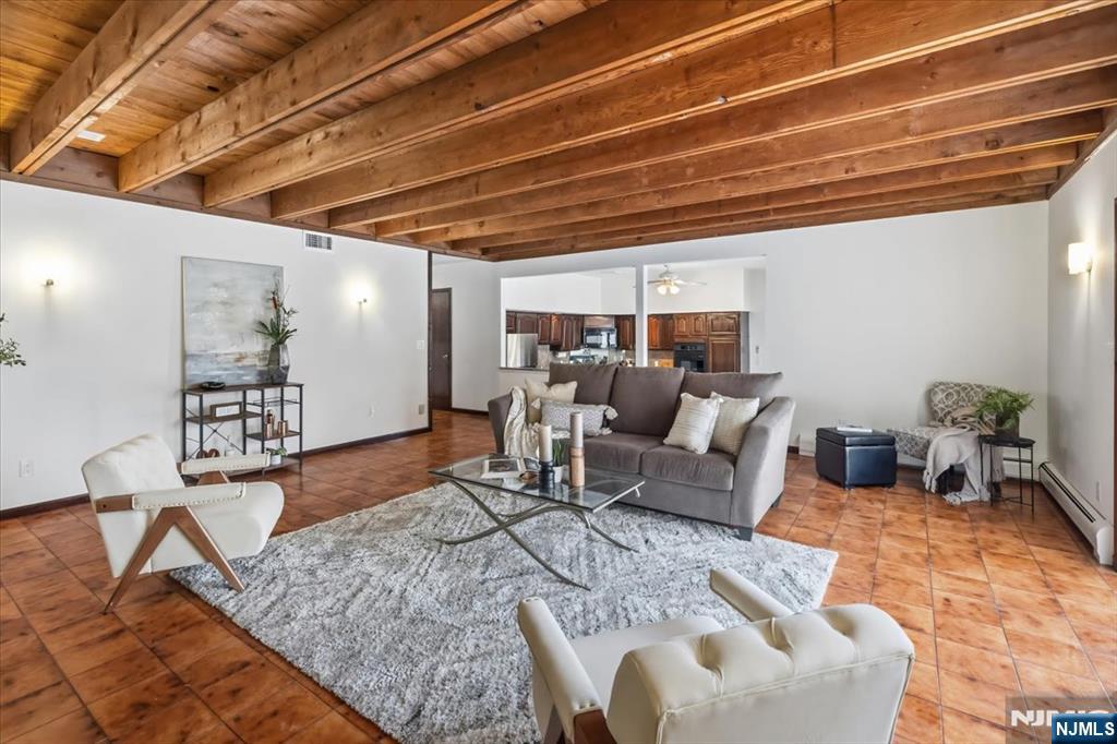 360 Valley View Avenue Paramus, NJ 07652 - Photo 12 of 43