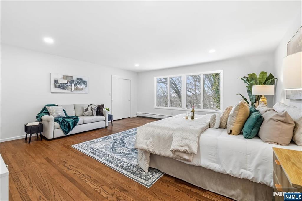 360 Valley View Avenue Paramus, NJ 07652 - Photo 20 of 43