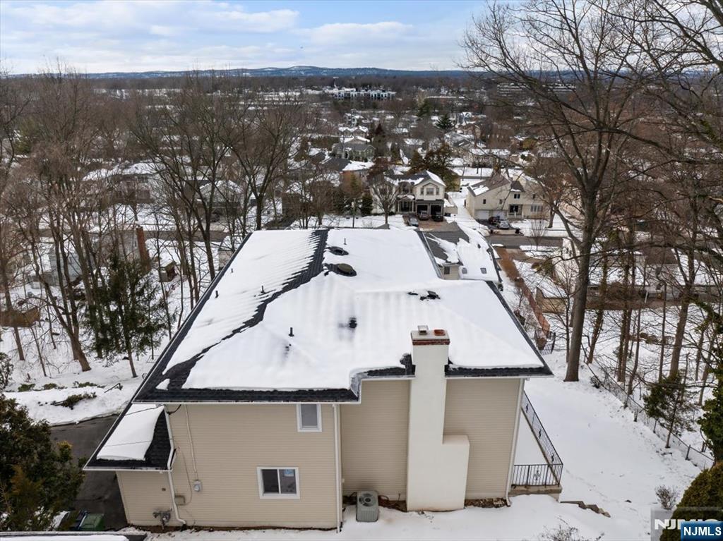 360 Valley View Avenue Paramus, NJ 07652 - Photo 36 of 43