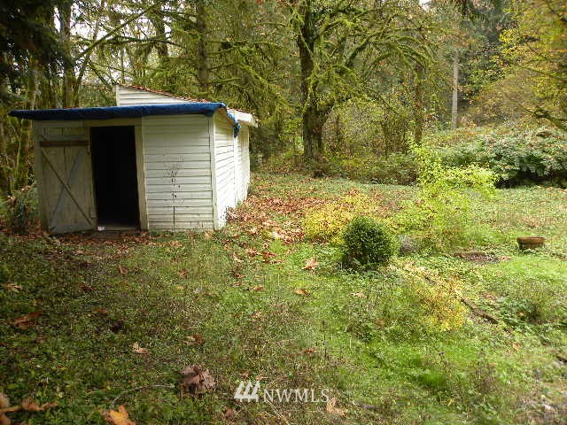 24841 Redmond-Fall City Road Northeast Redmond, WA 98053 - Photo 14 of 15 Gallery Image 14