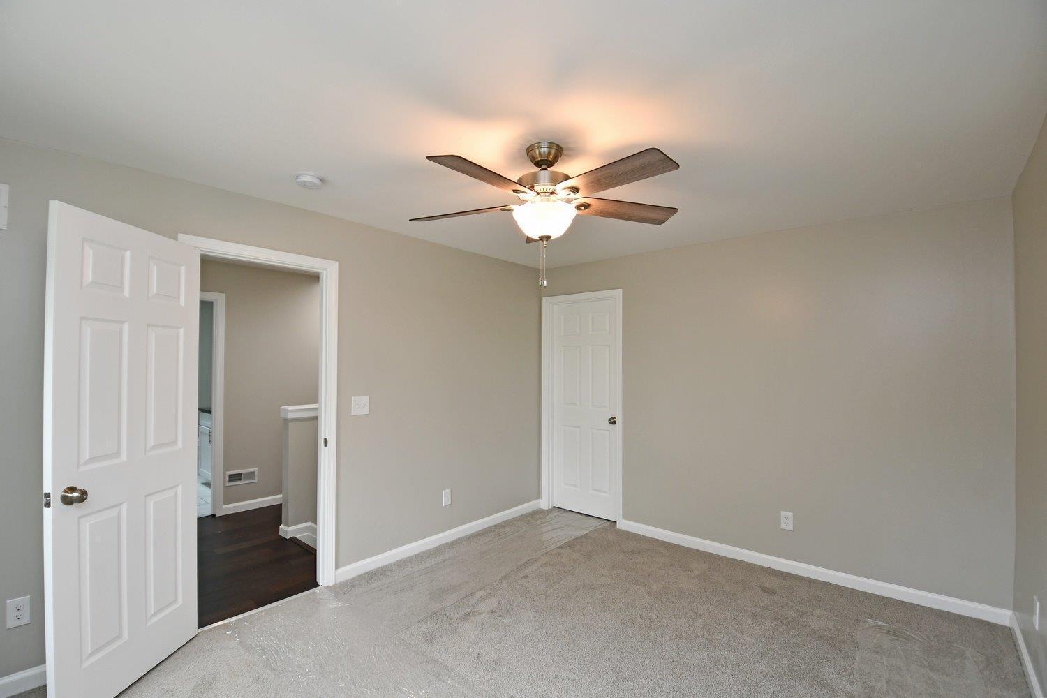 6918 Merwin Avenue Cincinnati, OH 45227 - Photo 25 of 32