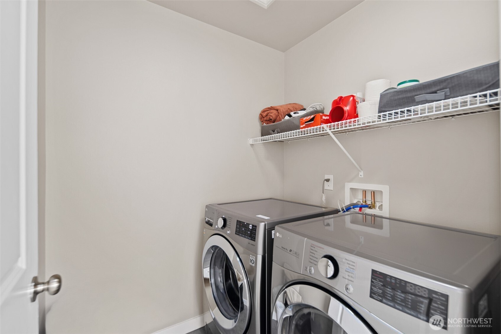 729 112th Street Southwest, Unit G1 Everett, WA 98204 - Photo 24 of 32 a utility room with dryer and washer