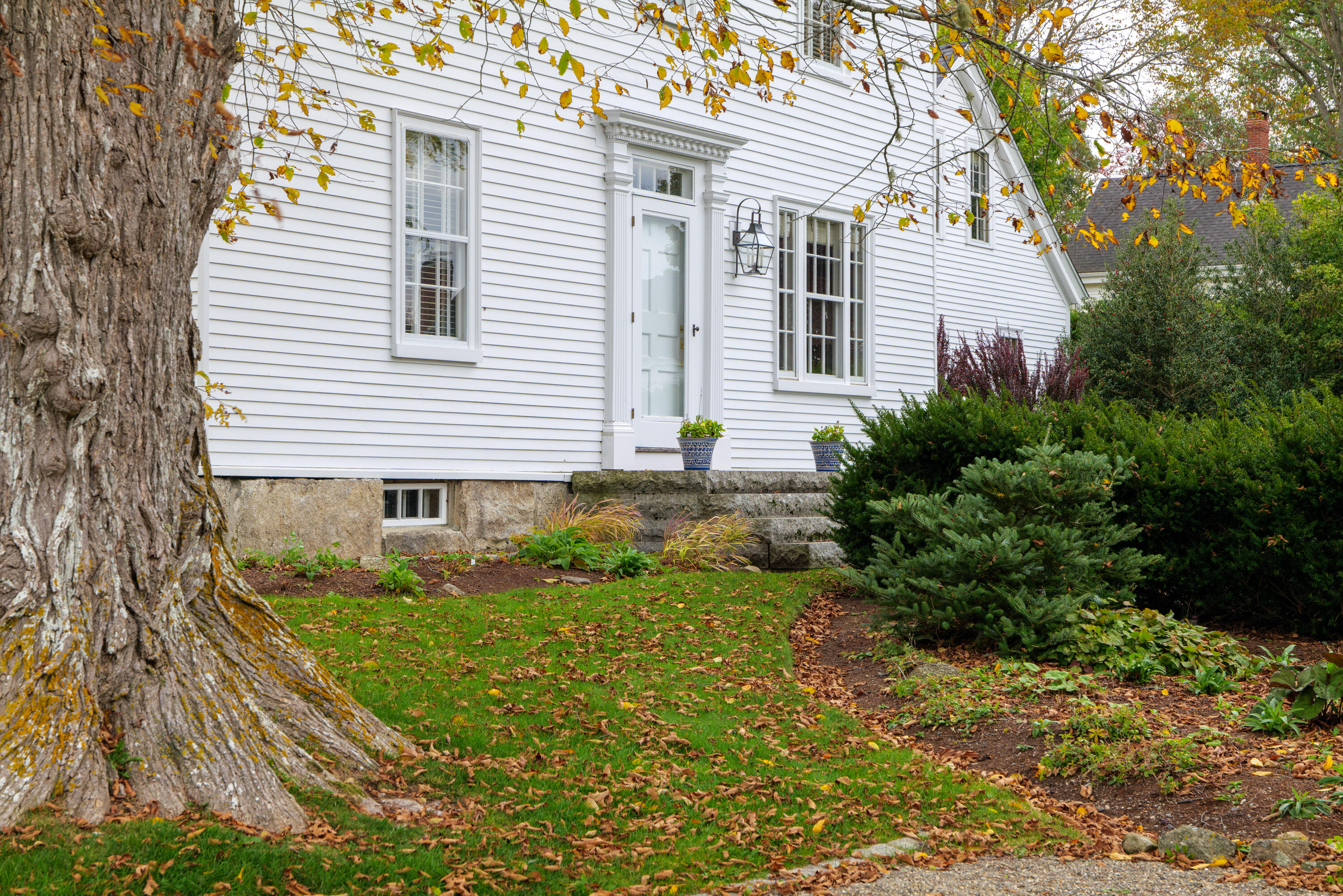 23 Green Street Castine, ME 04421 - Photo 5 of 78 49 - 23 Green Street HiRes - DTP