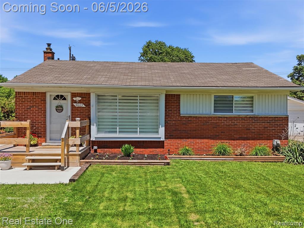 4603 East Thirteen Mile Road Warren, MI 48092 - Photo 2 of 33